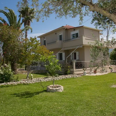 דירה Little Village ליקסורי