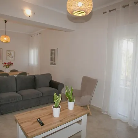 Little Village Apartamento *